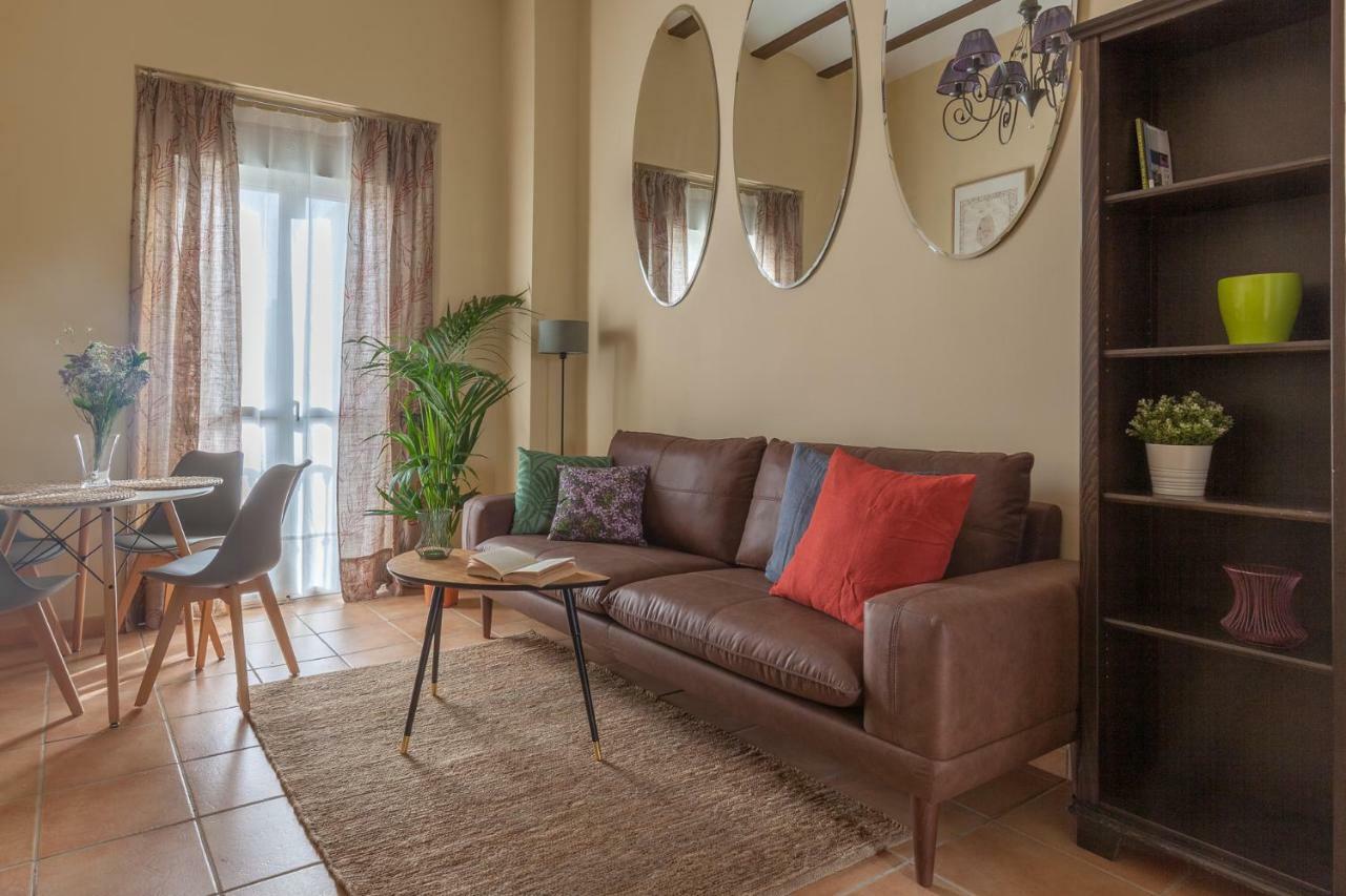 Sevilla Blossom Elegant And Bright 2 Rooms - 4Px Ngoại thất bức ảnh
